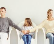 Giải quyết trường hợp ngăn cản quyền thăm con sau khi ly hôn