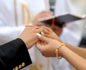 Kết hôn giả để xuất ngoại bị phạt bao nhiêu tiền?